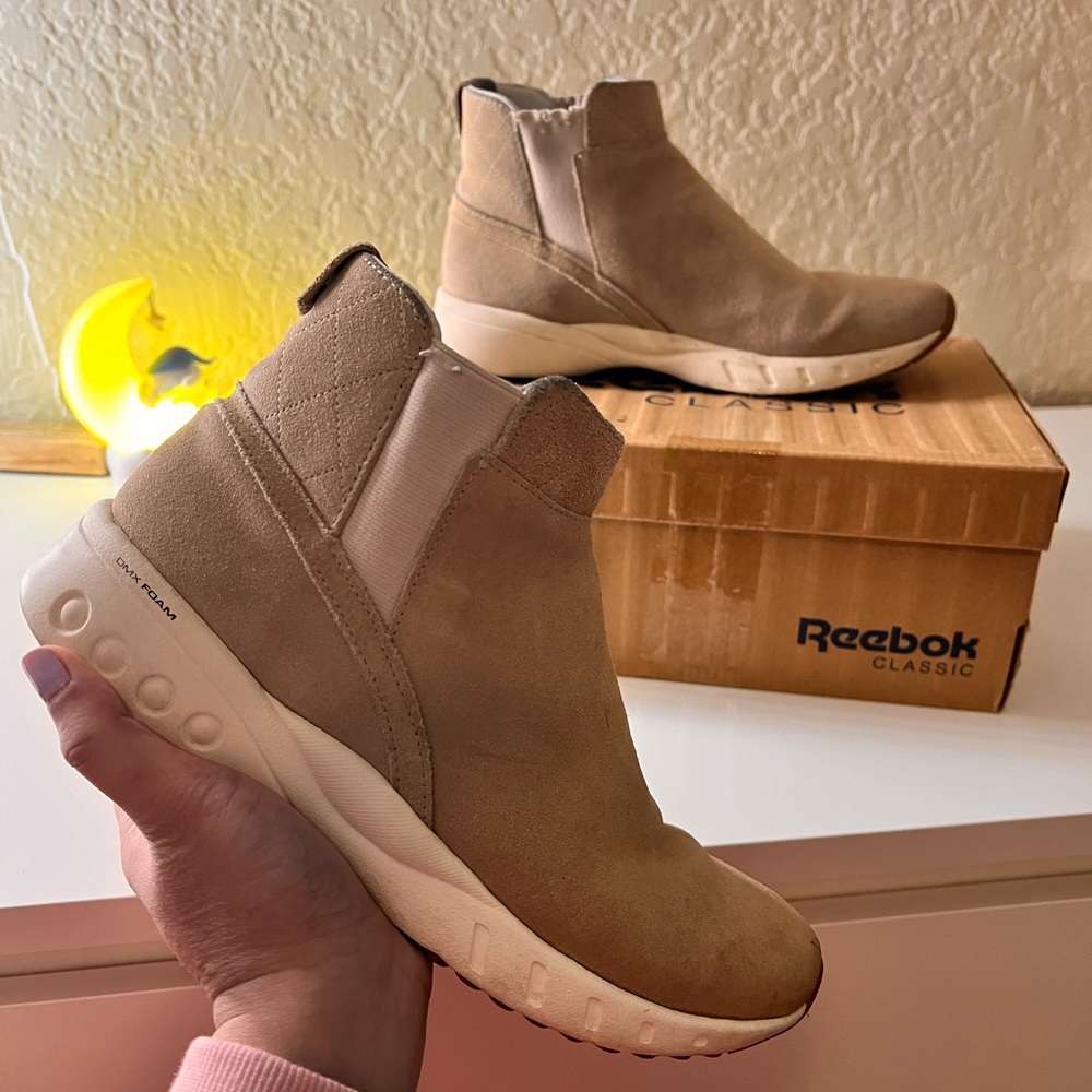 REEBOK ERS DELUXE CHELSEA WOMEN SHOES